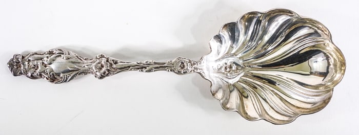 Reed & Barton Fluted Serving Spoon Francis I 132g