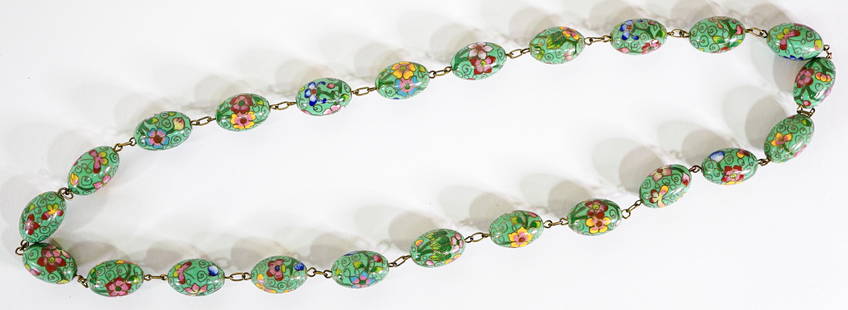 Vintage Chinese Cloisonne Large Bead Necklace: Vintage Chinese Cloisonne Large Bead Necklace. Large beads measure 23 x 15 mm. Total length 28 inches. Excellent condition. For shipping purposes measures 4 x 4 x 2 inches. The absence of a condition