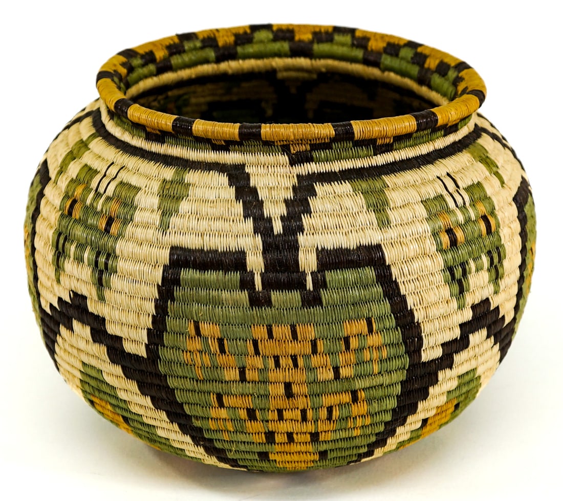 Panama - Darien Rainforest 4.75IN Basket [Frogs] (1 of 6)