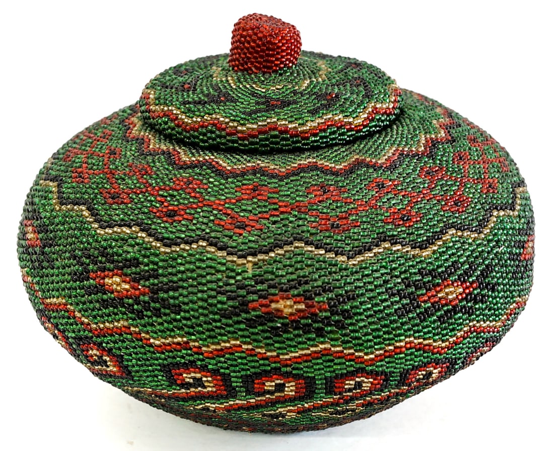 Bali Beaded Basket 5.5 IN Lidded Basket (1 of 8)