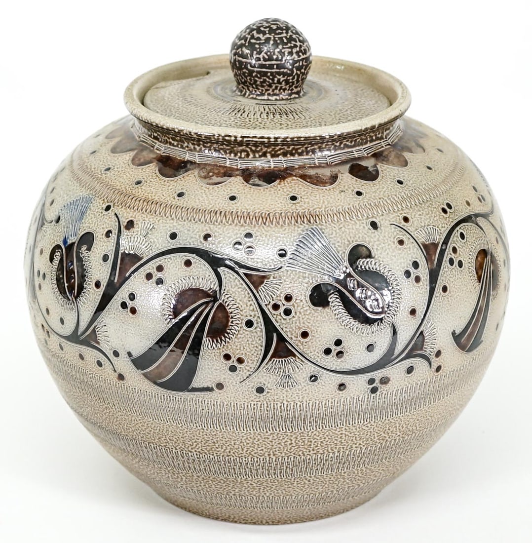 Salt Glaze Pottery Covered Tureen (1 of 9)