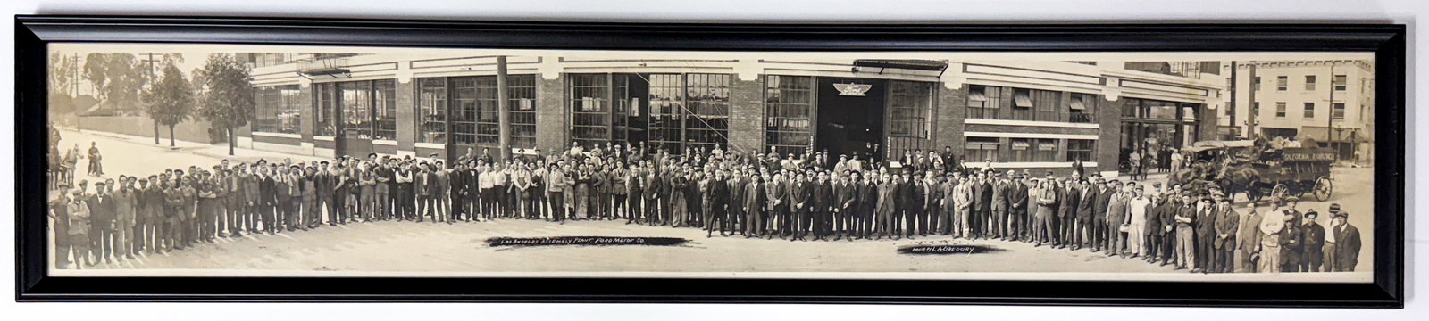Los Angeles, California Ford Motor Co. Assembly: Los Angeles, California Ford Motor Co. Assembly Plant Panoramic Real Photo by L.A. Gregory. Measures 8 x 44 inches image size. Professionally framed under plexiglass and measures 9.25 x 45.25 x .75 in