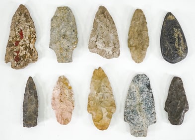 Large (10) Arrowhead and Points