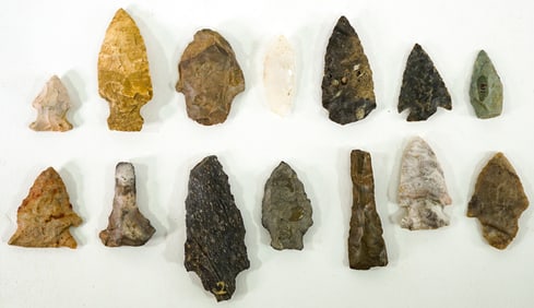 Arrowheads, Points (14) Artifacts