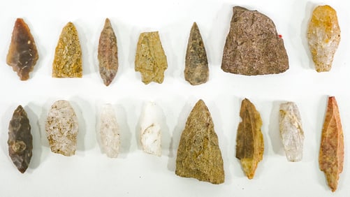 Arrowheads, Points (15) Artifacts