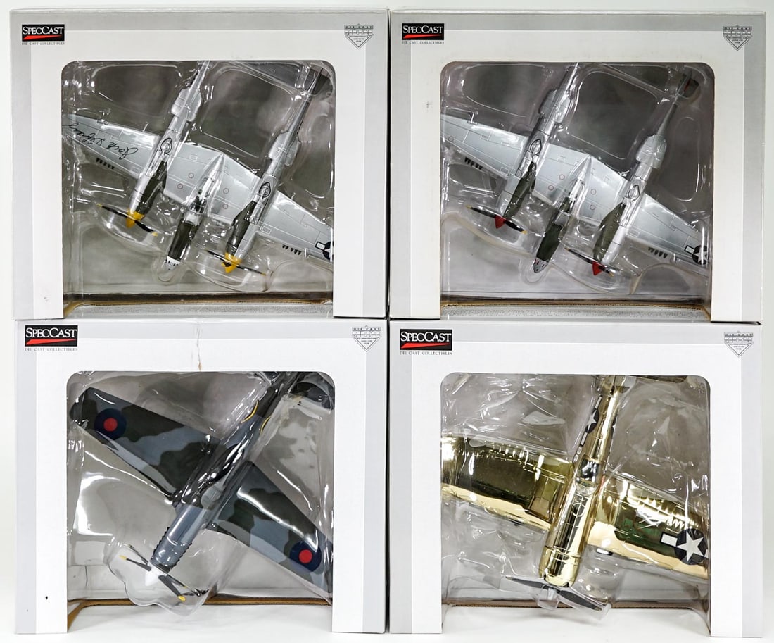 Spec Cast (4) Model Airplane Coin Banks MIB (1 of 4)