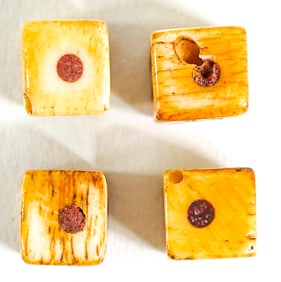(4) Antique Bone Dice - Early Examples