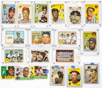 (19) Vintage Baseball Cards (HOF)