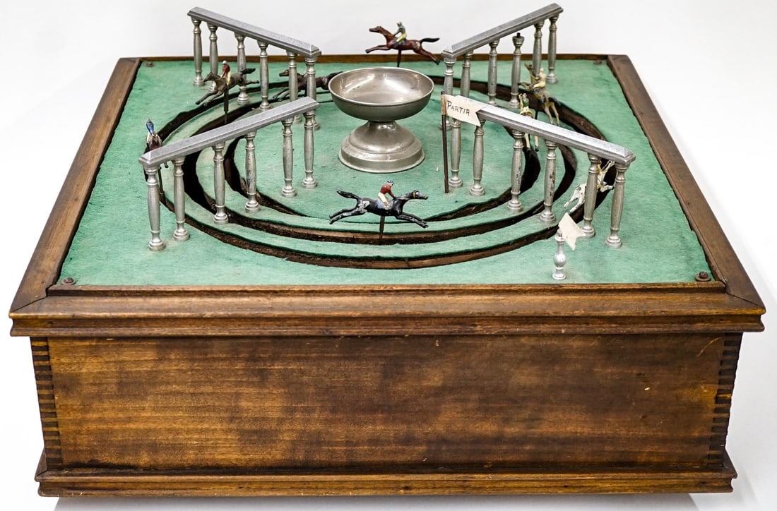 Antique Jeu De Course French Horse Racing Game (1 of 7)