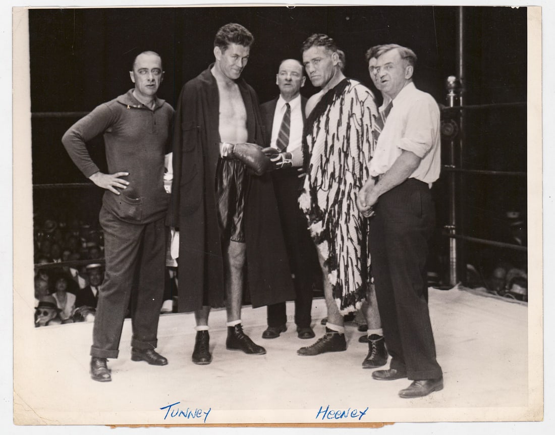 Tunney vs Heeney (Boxing) 8x10 1928 Photo (1 of 2)