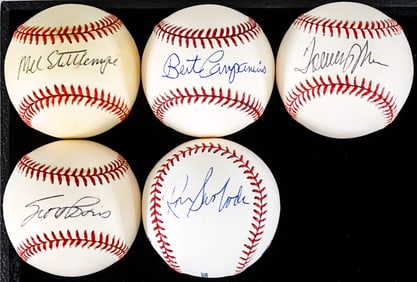 Past NY Yankees (5) Single Signed Baseballs COA