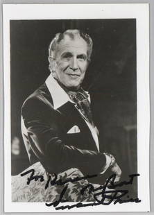 Vincent Price Autographed Photo BAS COA: Measures 5 x 3.5 inches. Inscribed to Karen, NM-MT/MT condition. Beckett COA #BS27510. The absence of a condition report does not imply that the lot is in perfect condition or completely free from wea