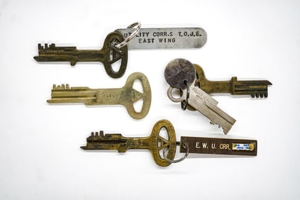 Vintage & Antique Prison Keys (5)