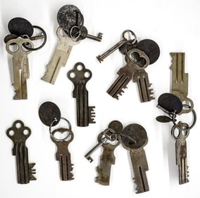 Vintage & Antique Prison Keys (14). They measure 3