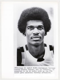 Robert Parrish Pre-Rookie Season Wire Photo
