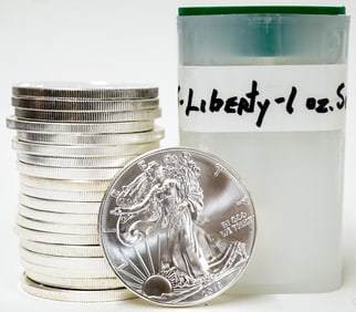 (20) 2015 U.S. American Eagles .999 Silver Rounds