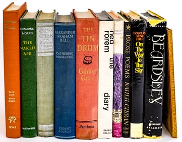 Vintage (11) Books