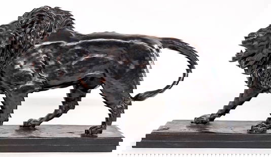 Antoine-Louis Barye Large Bronze Lion: Antoine-Louis Barye (French, 1795 - 1875), Lion, bronze sculpture, signed. Measures 9 x 15.5 x 4 inches. No damage. The absence of a condition report does not imply that the lot is in perfect