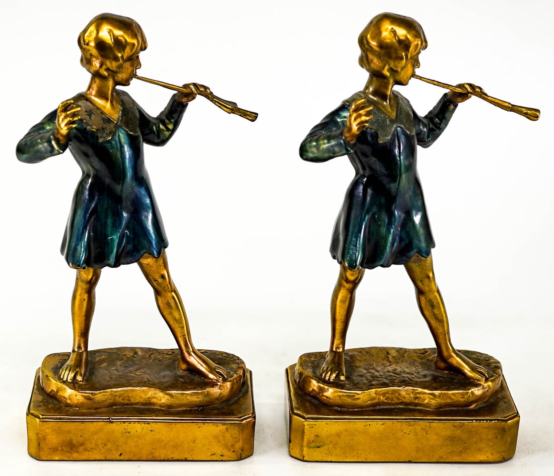 Armor Bronze Clad Pair Bookends [Flute Player] (1 of 8)