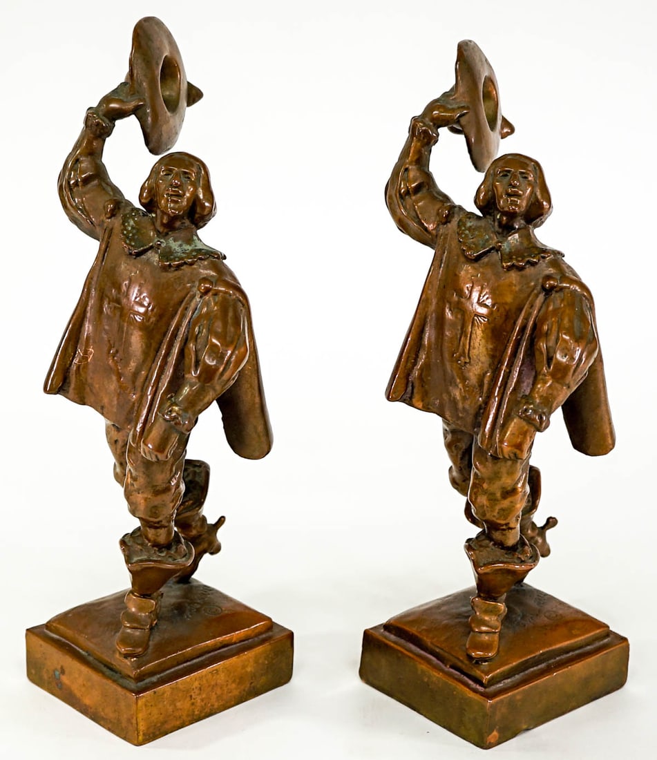 Paul Herzel Pair Armor Clad Bookends [Musketeer]: Each bookend measures 11.5 x 4.5 x 5 inches. No damage. The absence of a condition report does not imply that the lot is in perfect condition or completely free from wear and tear, imperfections, or t