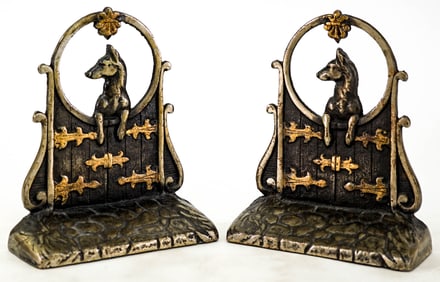 Cast Iron Pair Bookends [Dog]