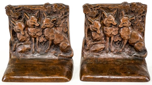 WB #643 Three Foxes Pair Bronze Bookends