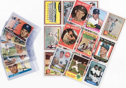 (24) Vintage New York Yankees Baseball Cards