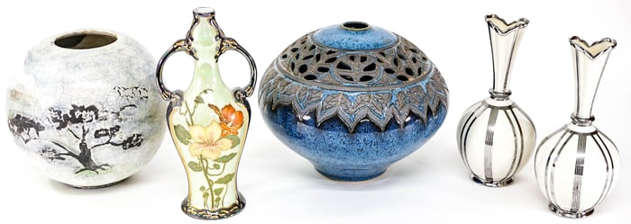 Pottery and Porcelain (5) Items