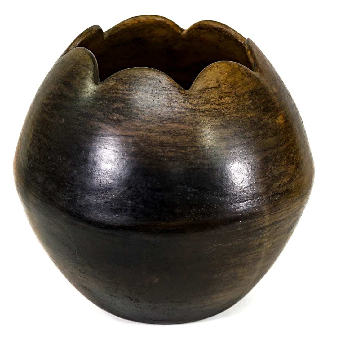 Vintage Scalloped Rim 6.5IN Pottery Vase [Browns]: Scalloped rim pottery vase measures 6.5 in. x 7.25 in. x 7.25 in. No evident cracks or repairs. Scuff to lower edge of body. Vase measures 6.5 in. H x 7.25 in. W x 7.25 in. D for shipping purposes onl