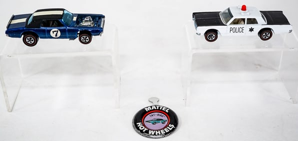 (2) Hot Wheels Redlines HIGH GRADE