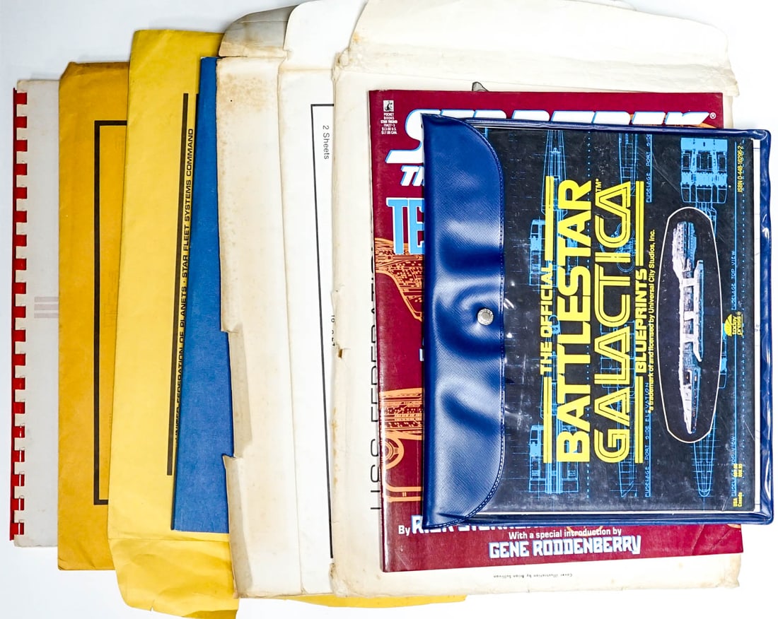 Star Trek & Star Fleet Publications and Manuals (1 of 10)