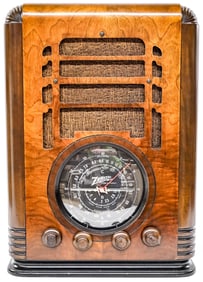 Zenith 1935 Wood Tombstone Radio