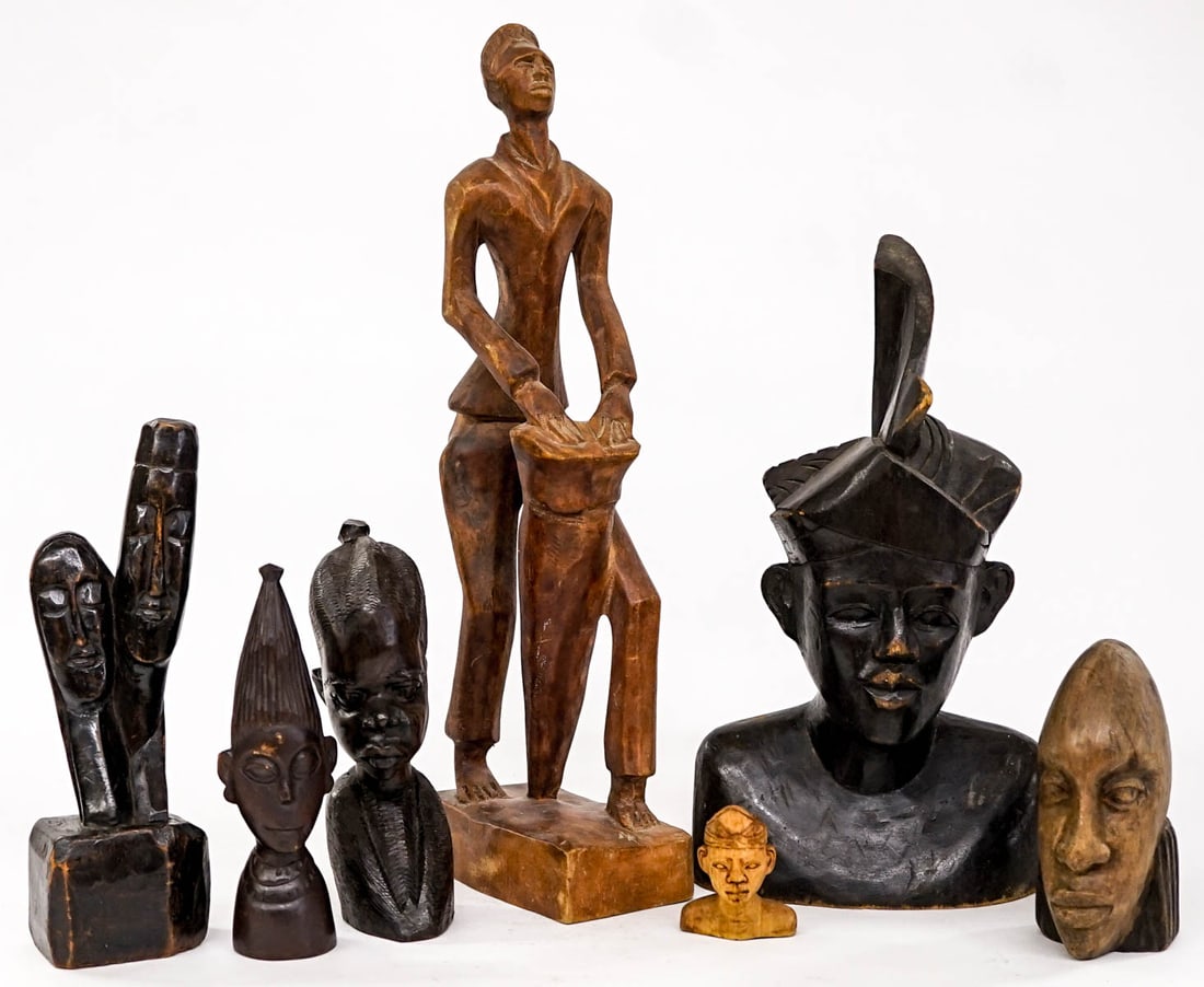 African Carved Wood (7) Figures (1 of 17)