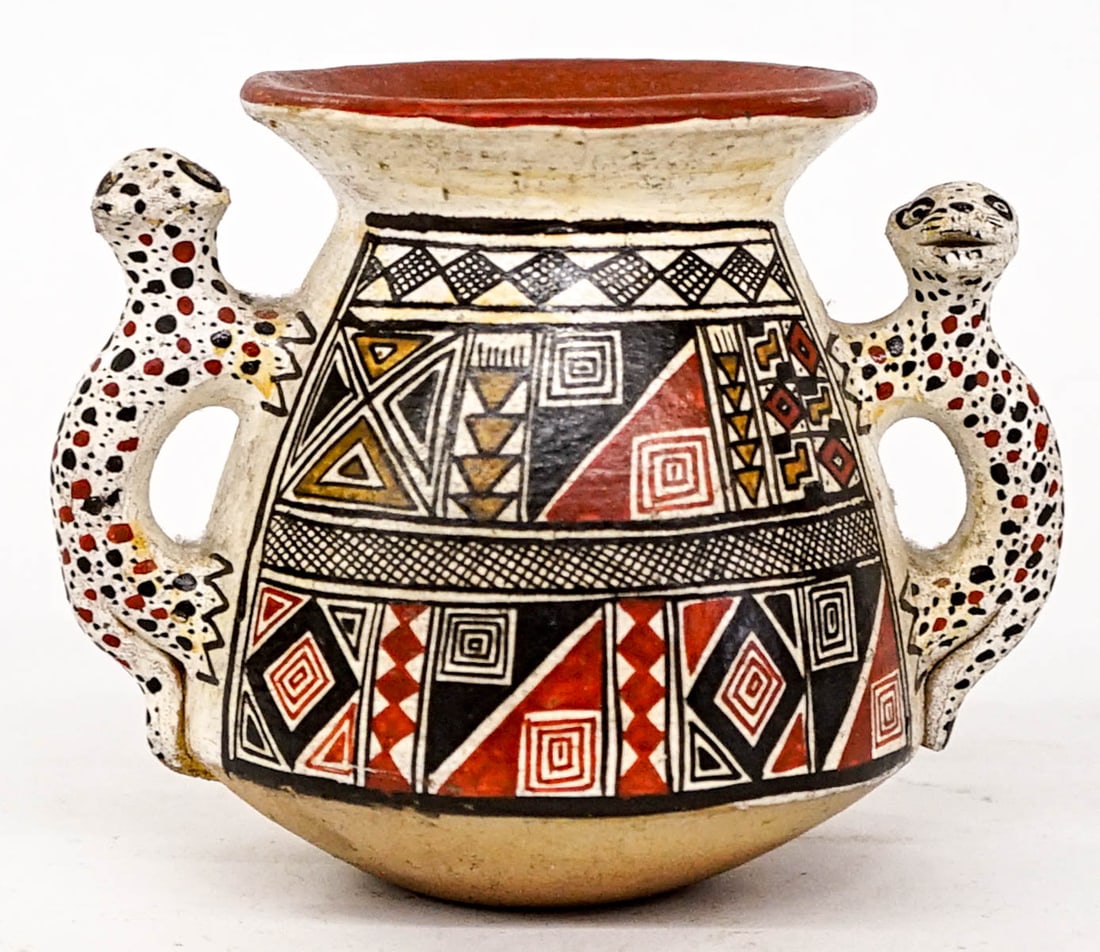 Peruvian Pottery Polychrome 2 Handled Vessel (1 of 5)