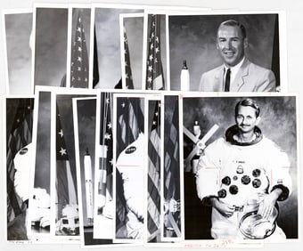 (16) NASA Original 8 x 10 Space Photos.