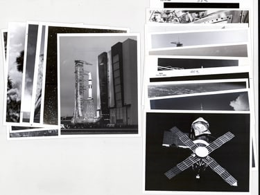 (18) NASA Original Black & White Space Photos.