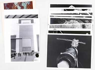 (12) Assorted NASA Original Space Program Photos