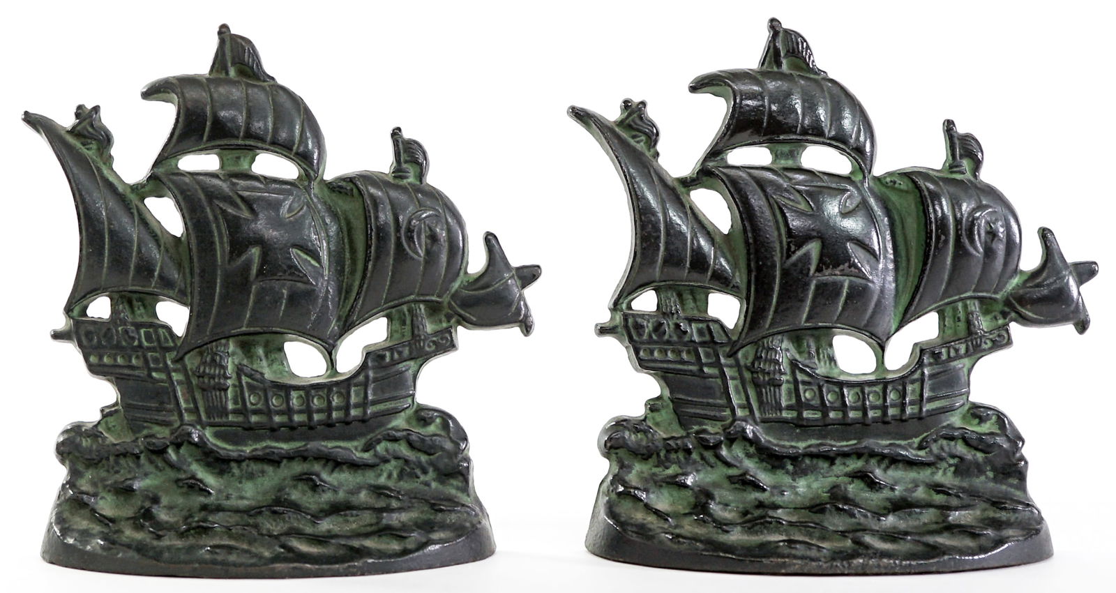 Vintage Cast Iron Pair Ship Bookends (1 of 7)