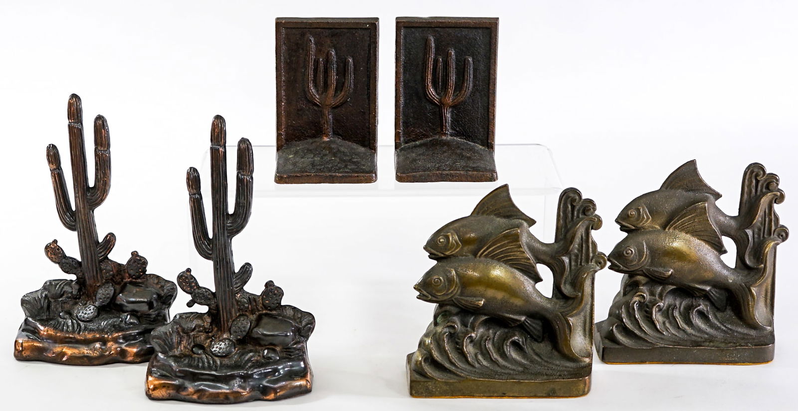 Vintage (3 Pair) Cast Iron / Metal Bookends (1 of 2)