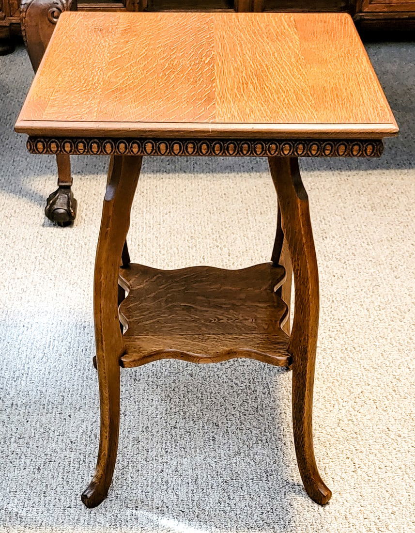 Antique American Oak Lamp Table (1 of 7)