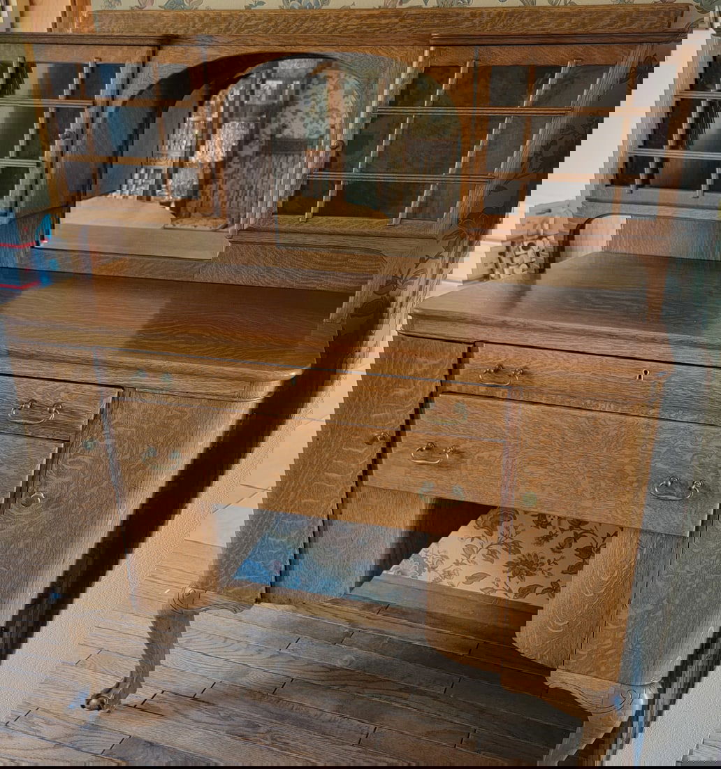 An Antique Oak Sideboard Buffet (1 of 2)