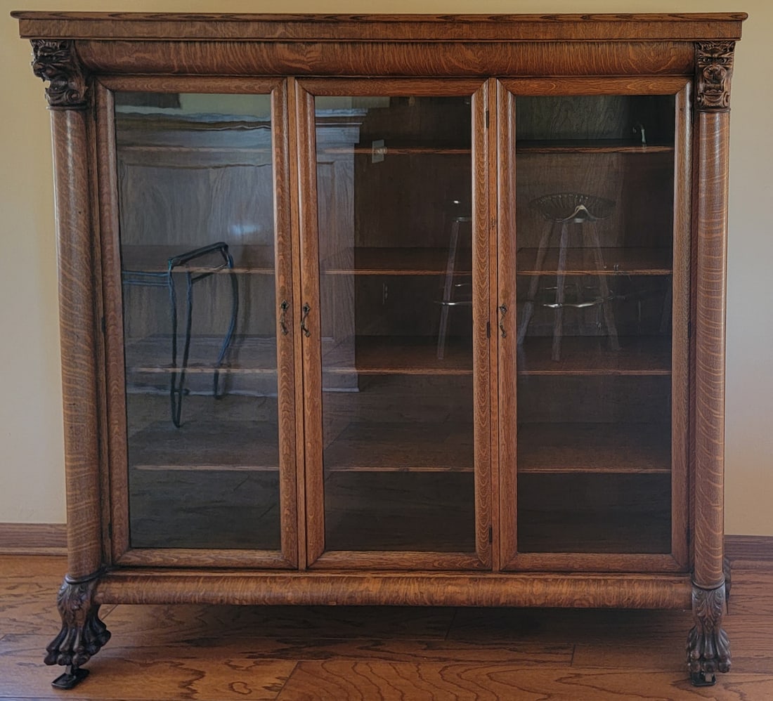 Antique Oak Carved Bookcase with Lion's Heads (1 of 13)