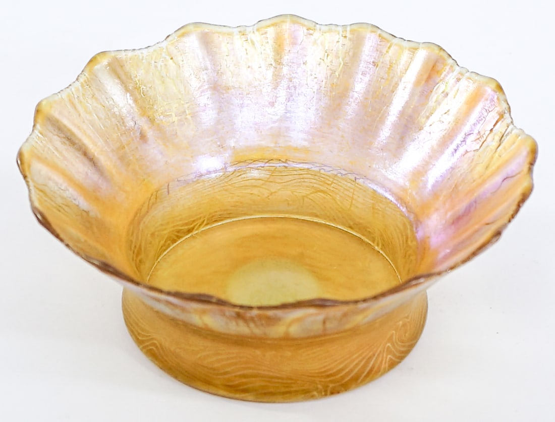 Tiffany Scalloped Dish #6808 [Amber] (1 of 4)