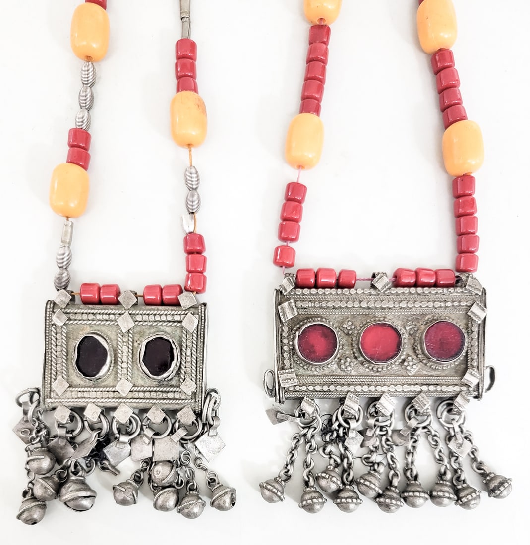 Yemeni Bedouin Silver Necklaces Amber, Coral (1 of 3)