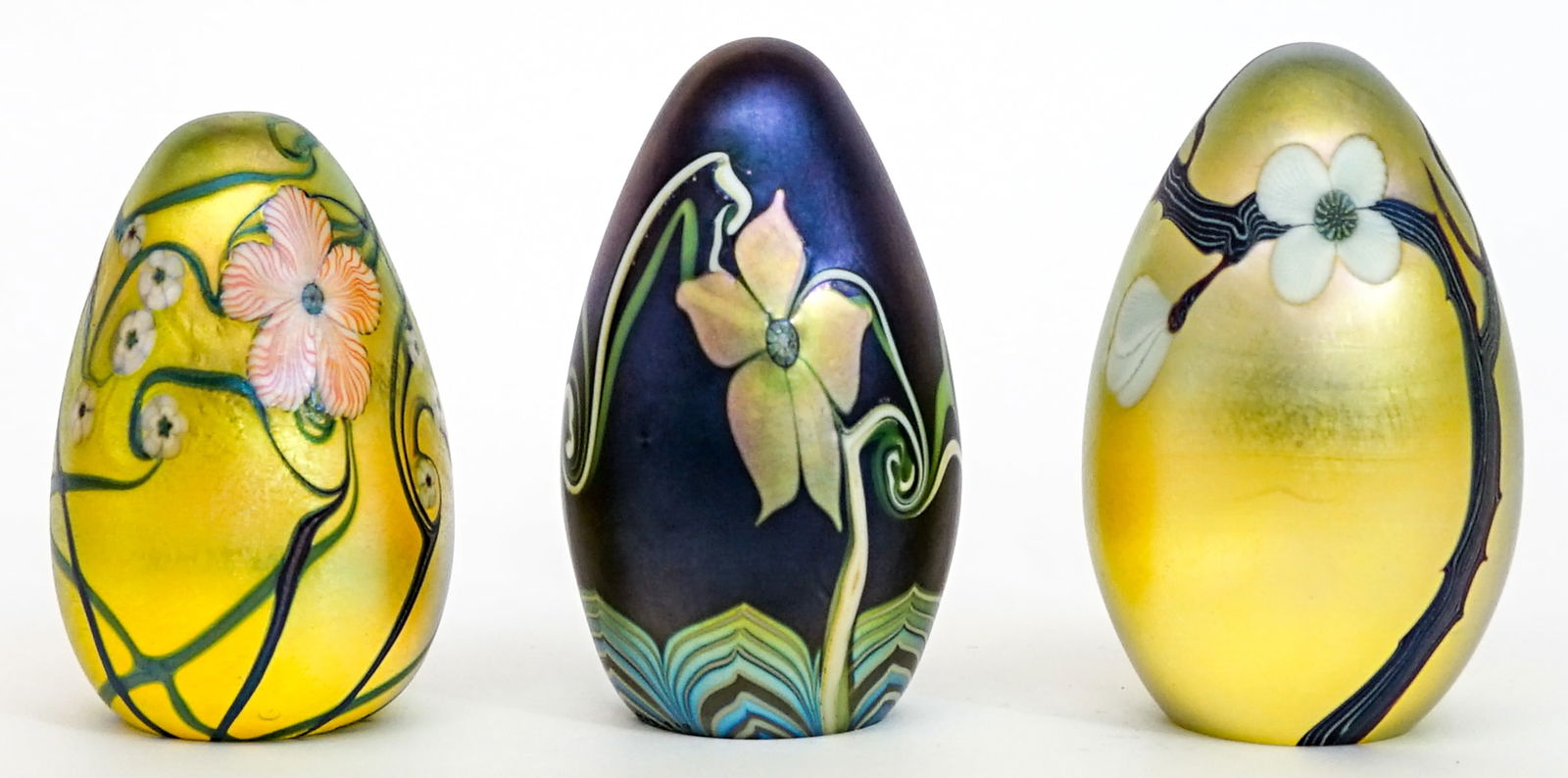 Orient and Flume (3) Art Glass Paperweights (1 of 7)