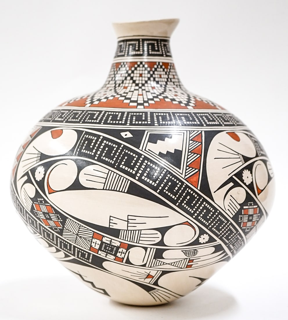 Ismael Flores (b. 1966) Mata Ortiz (1 of 6)