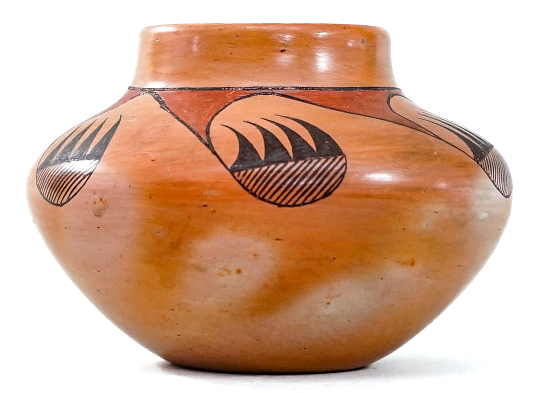 Verla Dewakuku SIGNED Polychrome Vase: Hopi Pueblo Verla Dewakuku signed pottery vase measures 4 in. tall x 5.5 in. x 5.5 in. No evident cracks, chips or repairs. Measures 4 x 5.5 x 5.5 in. for shipping purposes only. The absence of a cond