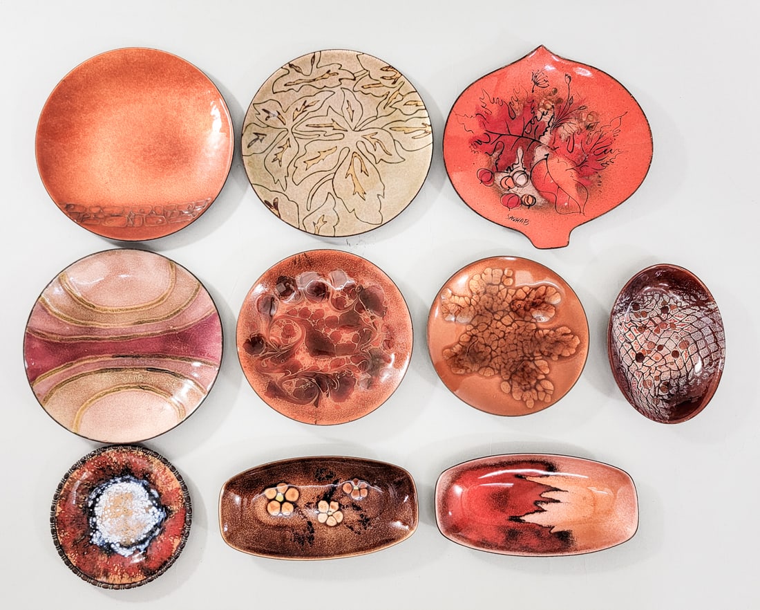 Enamelware (10) Pieces [Frank Lee and Others] (1 of 3)