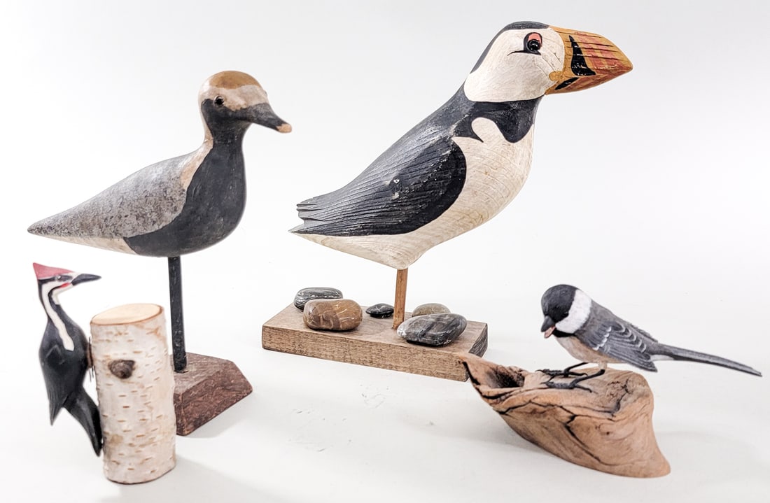 Wood (4) Sculptures [Birds} (1 of 3)