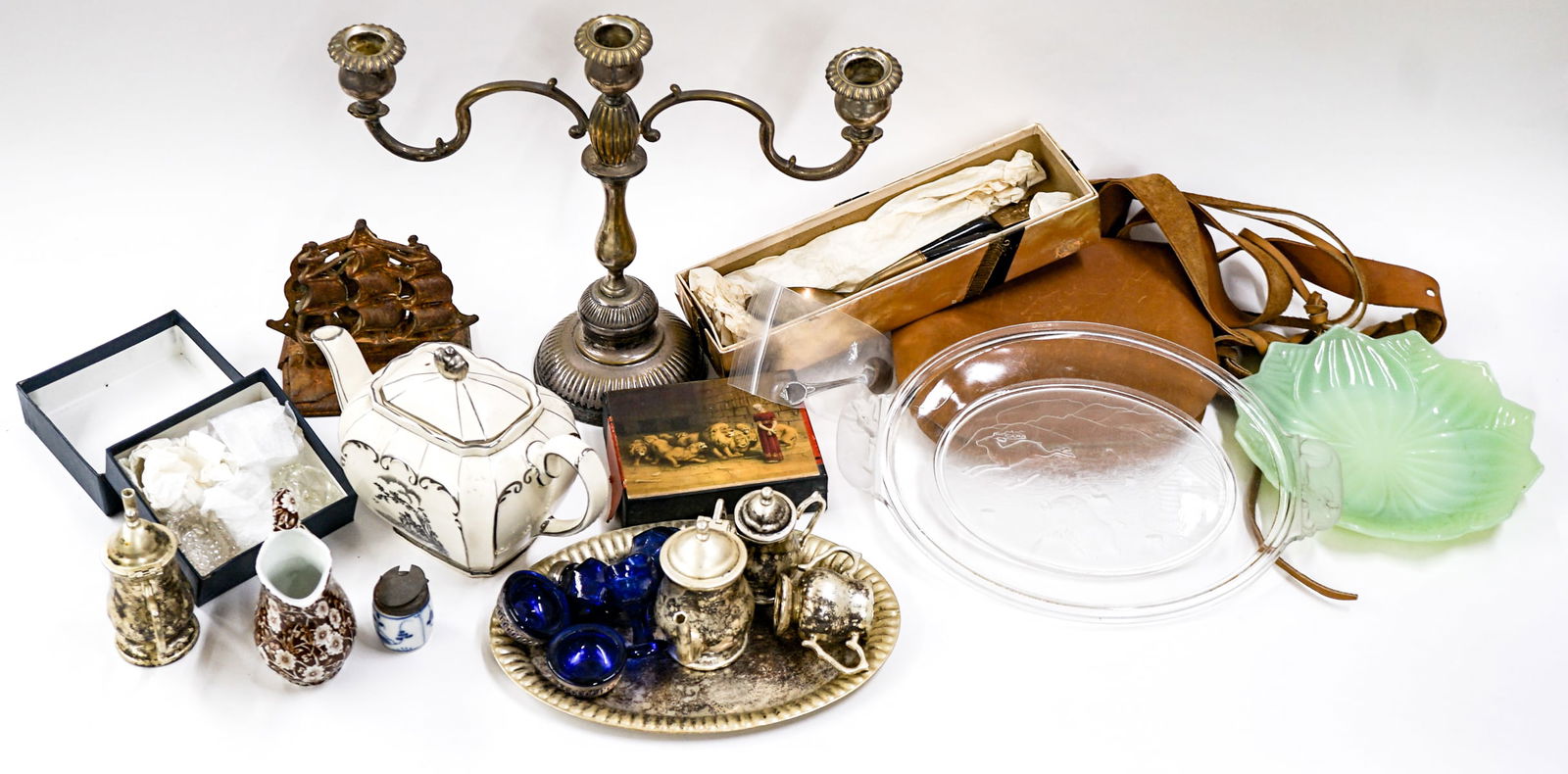 Antiques, Glassware (1 of 3)